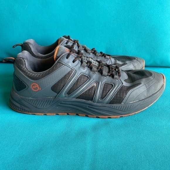Magellan Outdoors Other - Men’s Magellan sneakers size 11